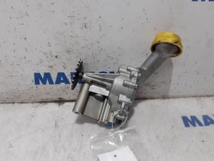 Used Oil pump Renault Megane IV Estate (RFBK) 1.5 Energy dCi 110 Price € 50,00 Margin scheme offered by Maresia Parts