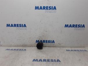 Used Piston Peugeot Bipper (AA) 1.3 HDI Price € 48,40 Inclusive VAT offered by Maresia Parts