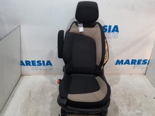 Używane Fotel lewy Citroen C4 Picasso (3D/3E) 1.6 e-Hdi, BlueHDi 115 Cena € 210,00 Procedura marży oferowane przez Maresia Parts