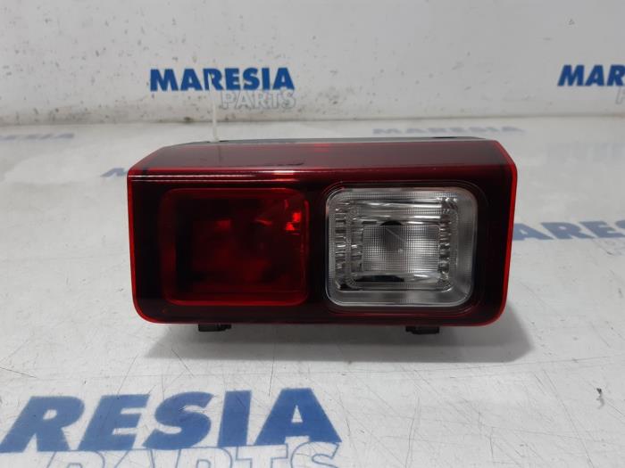 Reversing light, left Opel Vivaro 1.6 CDTI 90 - 265591582R OLSA