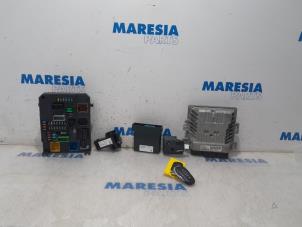 Usagé Ordinateur gestion moteur Citroen C4 Picasso (3D/3E) 1.6 e-Hdi, BlueHDi 115 Prix € 367,50 Règlement à la marge proposé par Maresia Parts