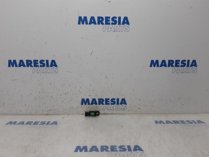 Gebrauchte Map Sensor (Einlasskrümmer) Renault Clio IV Estate/Grandtour (7R) 0.9 Energy TCE 12V Preis € 25,00 Margenregelung angeboten von Maresia Parts