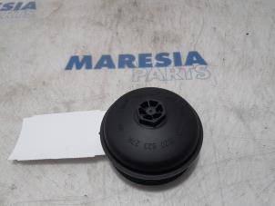 Used Oil filter holder Renault Kadjar (RFEH) 1.2 Energy TCE 130 Price € 25,00 Margin scheme offered by Maresia Parts