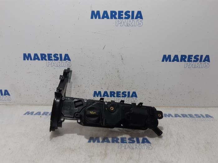 Gebrauchte Ventildeckel Peugeot 308 CC (4B) 1.6 HDiF 16V Preis € 24,95 Margenregelung angeboten von Maresia Parts