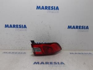 Używane Tylne swiatlo pozycyjne lewe Renault Clio IV (5R) 1.2 TCE 16V GT EDC Cena € 40,00 Procedura marży oferowane przez Maresia Parts