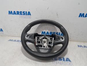 Used Steering wheel Renault Clio IV (5R) 1.2 TCE 16V GT EDC Price € 157,50 Margin scheme offered by Maresia Parts