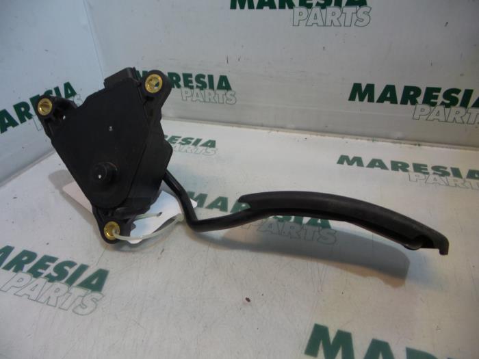 Gebrauchte Gaspedalposition Sensor Renault Megane II Grandtour (KM) 1.5 dCi 80 Preis € 35,00 Margenregelung angeboten von Maresia Parts