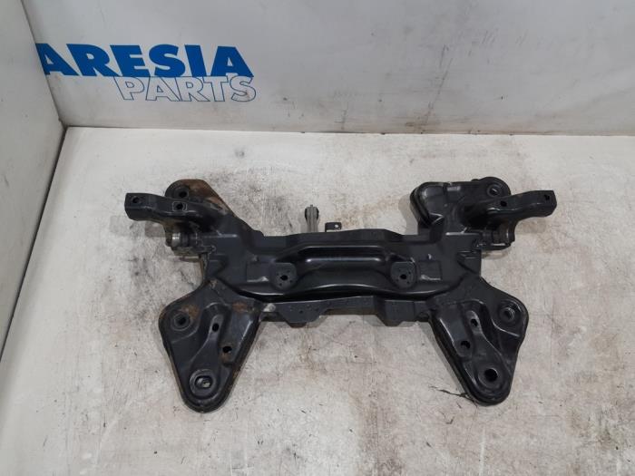 Usagé Faux châssis Citroen C4 Cactus (0B/0P) 1.6 Blue Hdi 100 Prix € 70,00 Règlement à la marge proposé par Maresia Parts