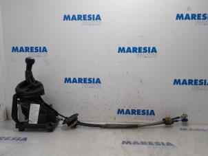 Used Gear stick Peugeot 308 SW (4E/H) 1.4 VTI 16V Price € 50,00 Margin scheme offered by Maresia Parts