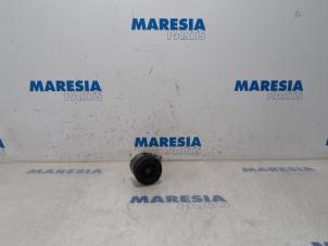 Used Piston Renault Clio IV (5R) 1.5 dCi 90 FAP Price € 75,00 Margin scheme offered by Maresia Parts