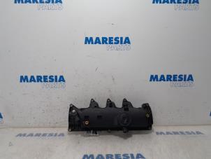 Used Rocker cover Renault Clio IV (5R) 1.5 dCi 90 FAP Price € 39,00 Margin scheme offered by Maresia Parts