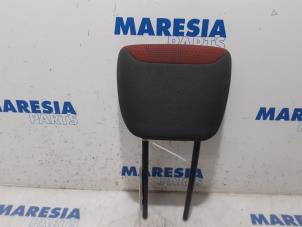 Used Headrest Renault Modus/Grand Modus (JP) 1.4 16V Price € 40,00 Margin scheme offered by Maresia Parts