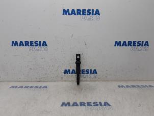Gebrauchte Stift Zündspule Citroen C3 (SC) 1.4 16V VTi Preis € 15,00 Margenregelung angeboten von Maresia Parts