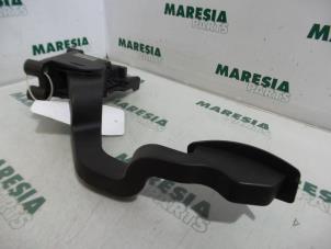 Usagé Capteur de position pédale d'accélérateur Fiat Bravo (198A) 1.4 16V Prix € 25,00 Règlement à la marge proposé par Maresia Parts