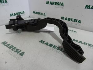 Gaspedalsensor från en Fiat Bravo (198A) 1.4 16V 2007