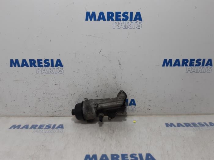 Gebrauchte Ölfilterhalter Citroen C3 (SC) 1.4 16V VTi Preis € 54,99 Margenregelung angeboten von Maresia Parts