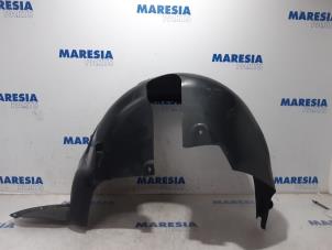 Used Wheel arch liner Citroen C4 Berline (NC) 1.6 16V VTi Price € 25,00 Margin scheme offered by Maresia Parts