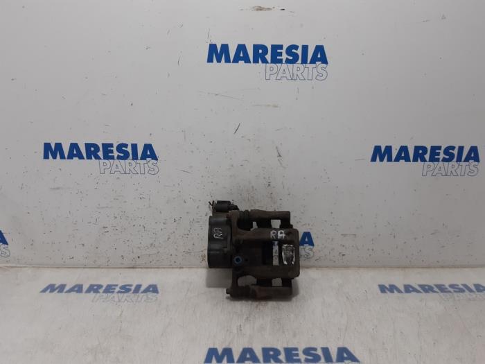 Gebrauchte Bremszange rechts hinten Citroen C4 Picasso (3D/3E) 1.6 BlueHDI 115 Preis € 75,00 Margenregelung angeboten von Maresia Parts