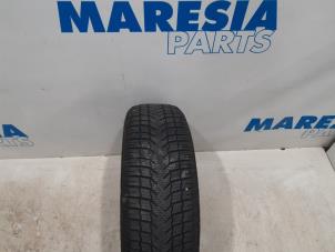 Used Tyre Renault Kangoo Express (FW) 1.5 dCi 90 FAP Price € 24,20 Inclusive VAT offered by Maresia Parts