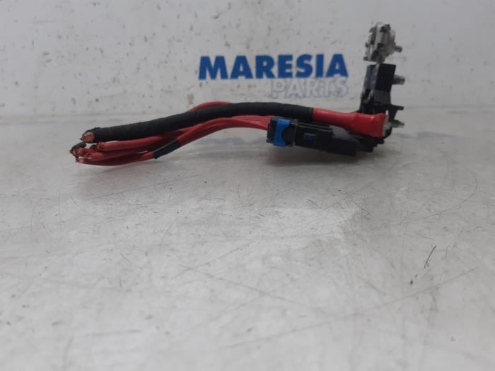 Begagnade Batterisensor Renault Clio V (RJAB) 1.0 TCe 100 12V Pris € 50,00 Marginaltabell erbjuds av Maresia Parts