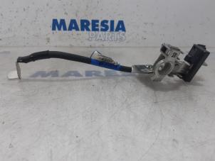Used Battery sensor Renault Clio V (RJAB) 1.0 TCe 100 12V Price € 50,00 Margin scheme offered by Maresia Parts