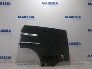 Used Rear door window 4-door door, rear right Renault Clio V (RJAB) 1.0 TCe 100 12V Price € 50,00 Margin scheme offered by Maresia Parts