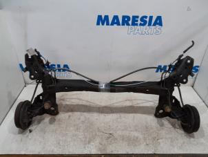 Usagé Arbre entraînement roue avant Citroen C4 Cactus (0B/0P) 1.6 Blue Hdi 100 Prix € 157,50 Règlement à la marge proposé par Maresia Parts