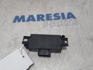 Używane Modul czujników parkowania Renault Clio V (RJAB) 1.0 TCe 100 12V Cena € 50,00 Procedura marży oferowane przez Maresia Parts