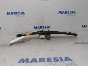 Used Window mechanism 4-door, front left Renault Clio V (RJAB) 1.0 TCe 100 12V Price € 131,25 Margin scheme offered by Maresia Parts