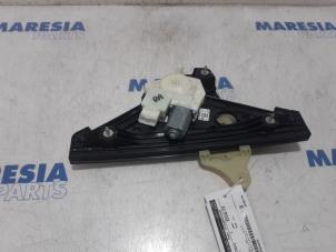 Used Rear door window mechanism 4-door, right Renault Clio V (RJAB) 1.0 TCe 100 12V Price € 75,00 Margin scheme offered by Maresia Parts
