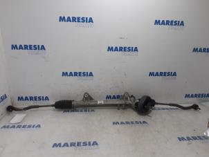 Used Steering box Renault Clio IV (5R) 1.2 TCE 16V GT EDC Price € 105,00 Margin scheme offered by Maresia Parts