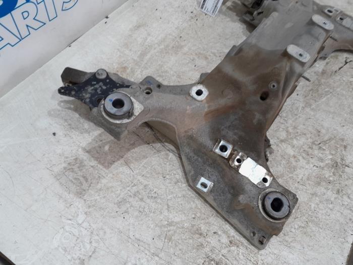 Subframe from a Peugeot 508 (8D) 2.2 HDiF 16V GT 2011