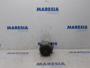 Używane Pompa klimatyzacji Fiat 500 (312) 1.4 16V Cena € 75,00 Procedura marży oferowane przez Maresia Parts