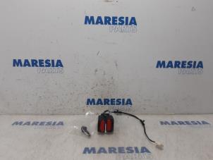 Gebrauchte Sicherheitsgurt Schließe Mitte hinten Peugeot 508 (8D) 2.2 HDiF 16V GT Preis € 20,00 Margenregelung angeboten von Maresia Parts
