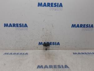 Used Tyre pressure sensor Peugeot 508 SW (8E/8U) 2.2 HDiF 16V GT Price € 25,00 Margin scheme offered by Maresia Parts
