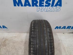 Used Tyre Peugeot 508 (8D) 2.2 HDiF 16V GT Price € 25,00 Margin scheme offered by Maresia Parts
