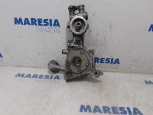Used Oil pump Fiat Stilo MW (192C) 1.9 JTD 16V 140 Multijet Price € 75,00 Margin scheme offered by Maresia Parts