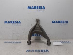 Used Rear upper wishbone, right Peugeot 508 (8D) 2.2 HDiF 16V GT Price € 50,00 Margin scheme offered by Maresia Parts