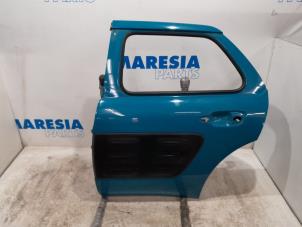 Używane Drzwi lewe tylne wersja 4-drzwiowa Citroen C4 Cactus (0B/0P) 1.6 Blue Hdi 100 Cena € 183,75 Procedura marży oferowane przez Maresia Parts
