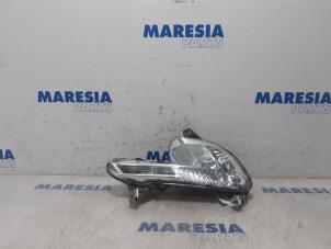 Used Daytime running light, right Peugeot 508 (8D) 2.2 HDiF 16V GT Price € 55,00 Margin scheme offered by Maresia Parts