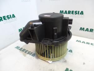 Used Heating and ventilation fan motor Fiat Doblo Cargo (223) 1.3 D 16V Multijet Price € 30,25 Inclusive VAT offered by Maresia Parts