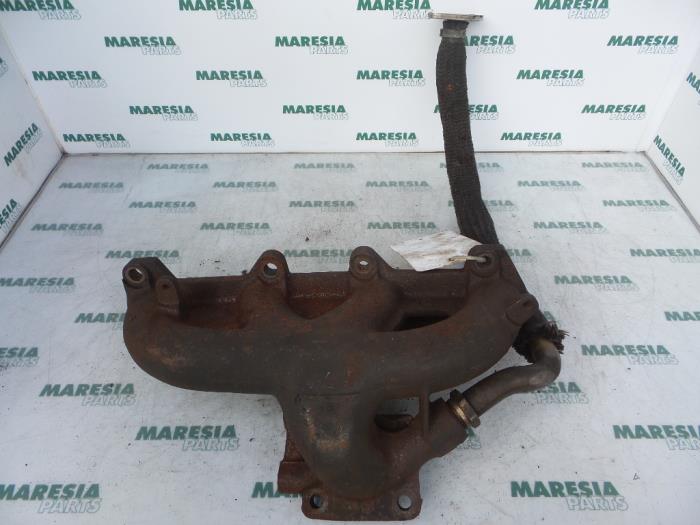 Gebrauchte Abgaskrümmer Fiat Marea (185AX) 1.9 Tds 100 ELX Preis € 50,00 Margenregelung angeboten von Maresia Parts