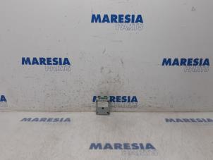 Used Navigation module Peugeot 4007 (VU/VV) 2.2 HDiF 16V Price € 105,00 Margin scheme offered by Maresia Parts