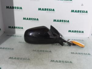 Used Wing mirror, right Peugeot 307 (3A/C/D) 1.6 HDi 16V Price € 50,00 Margin scheme offered by Maresia Parts