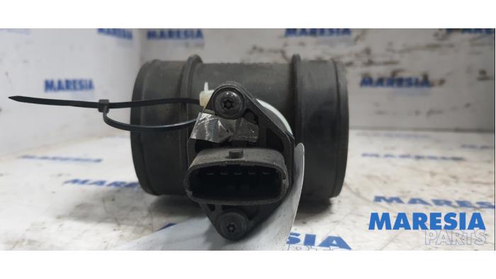 Luftmengenmesser van een Alfa Romeo 156 (932) 1.6 Twin Spark 16V 1998