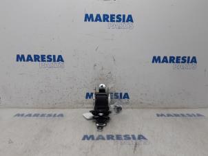 Used Rear seatbelt, centre Citroen C4 Grand Picasso (3A) 1.6 BlueHDI 120 Price € 35,00 Margin scheme offered by Maresia Parts