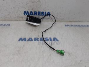 Used Heater control panel Citroen C4 Grand Picasso (3A) 1.6 BlueHDI 120 Price € 30,00 Margin scheme offered by Maresia Parts
