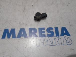 Usagé Capteur PDC Citroen C4 Grand Picasso (3A) 1.6 BlueHDI 120 Prix € 35,00 Règlement à la marge proposé par Maresia Parts