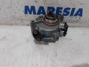 Used Vacuum pump (diesel) Peugeot 308 SW (L4/L9/LC/LJ/LR) 1.6 BlueHDi 120 Price € 35,00 Margin scheme offered by Maresia Parts
