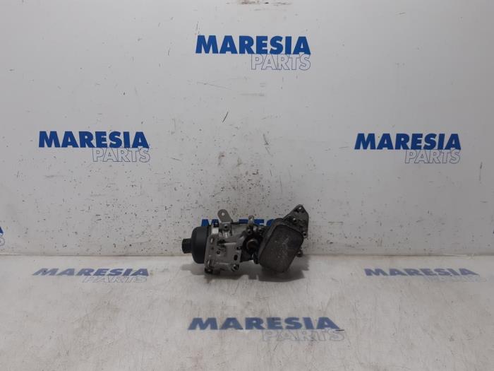 Gebrauchte Ölfilterhalter Peugeot 308 SW (L4/L9/LC/LJ/LR) 1.6 BlueHDi 120 Preis € 75,00 Margenregelung angeboten von Maresia Parts